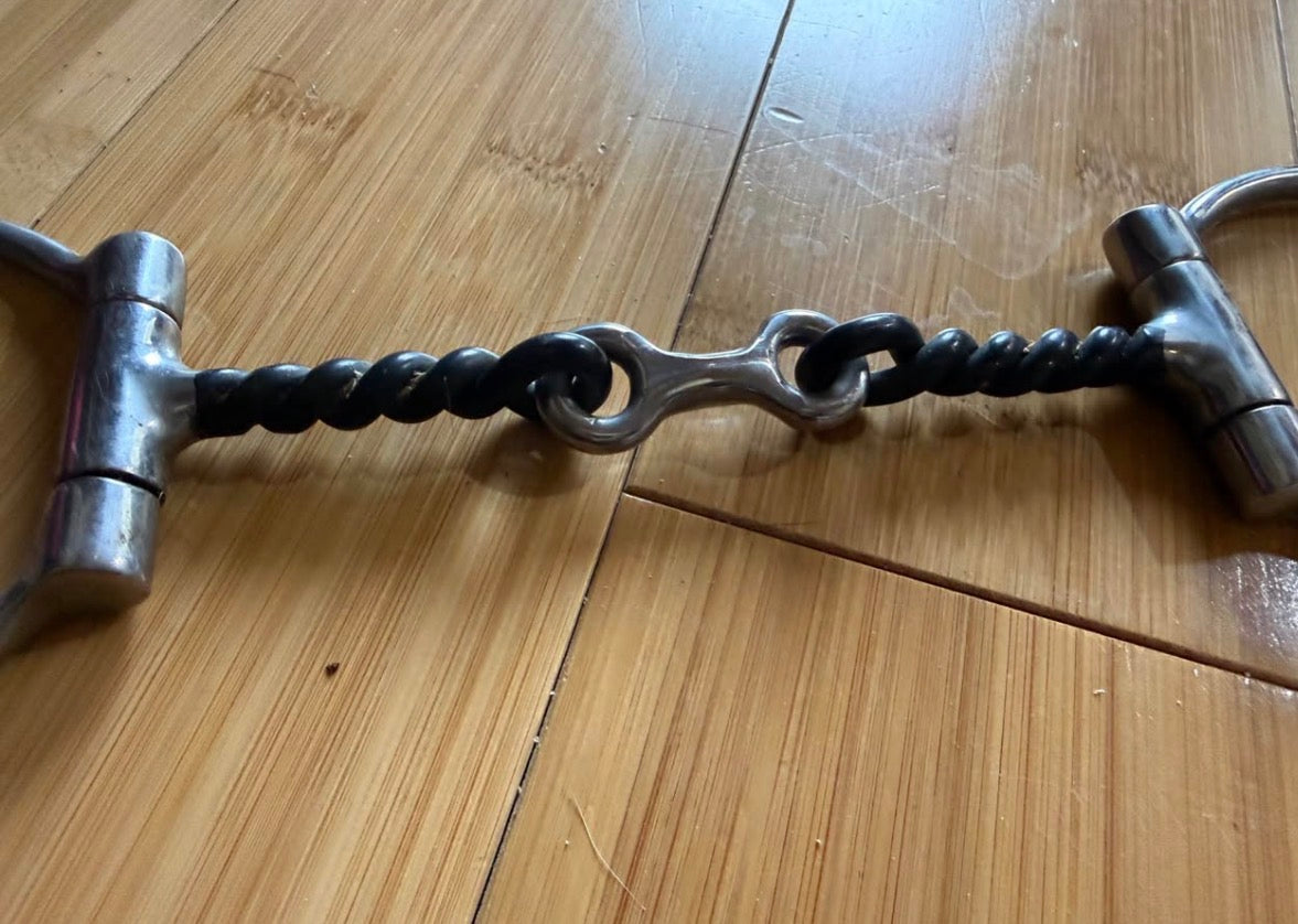 Reinsman Offset Twisted Dogbone Dee Ring Snaffle Bit